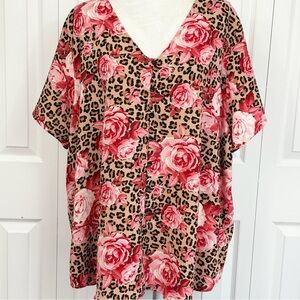 Lularoe Pink Rose Floral Leopard Print Short Sleeve Button Down Shirt 3X
